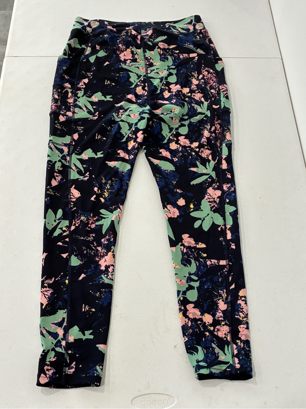 POP Fit XL NWT Floral Leggings Pockets High Waisted Squat Proof Dark